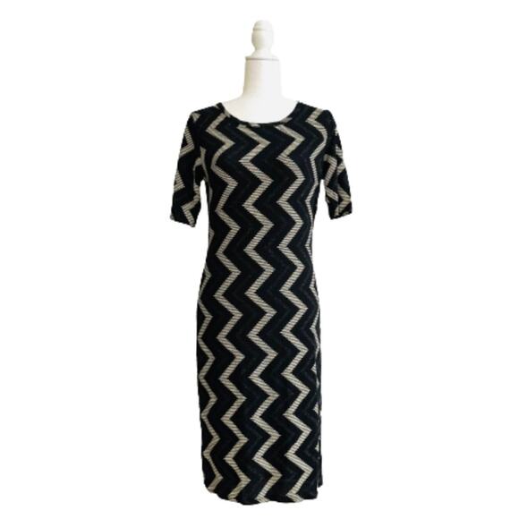 LuLaRoe Dress Julia Black Gold Glitter Chevron 1/2 Sleeve Elegant Medium NEW - Picture 1 of 12